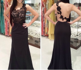 Vestido Elegance em Renda e Chifon