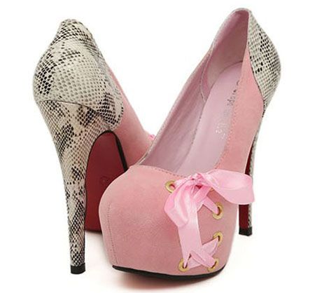 PUMPS ROSA DETALHE COBRA COM LACINHO FOFO