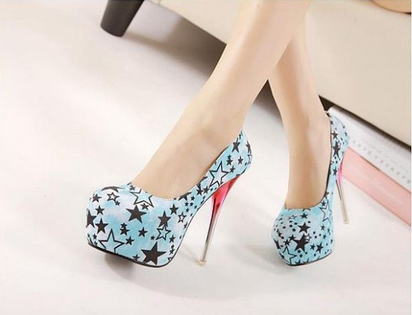Sapato de Salto Alto de Estrelas