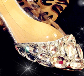 Sapatilha Com PredrasLindissima Super Luxuosa